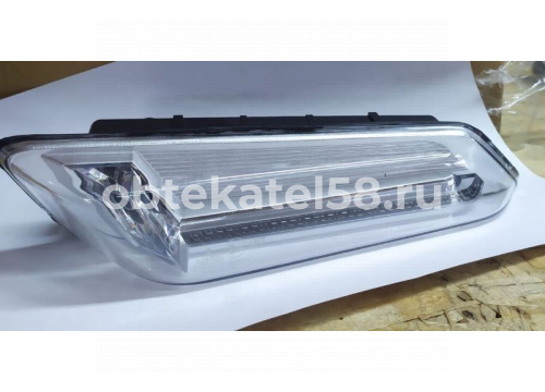 Повторитель поворота VOLVO FH16 4v+ 2021-> правый он 24189496