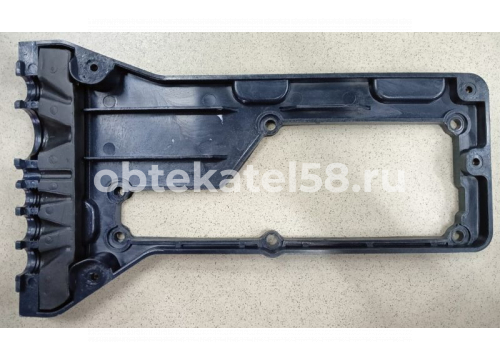 Проставка крышки блока предохранителей VOLVO FH16 4v 2013-> он 84151222 TANGDE TV06.C109001