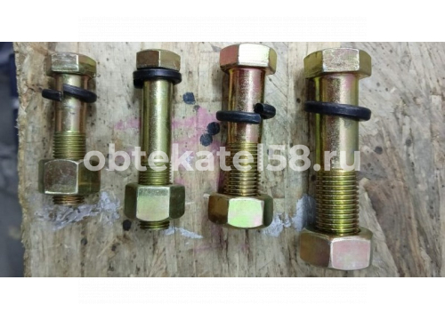 Болт карданного вала MAZ M14х1.5х60 AVTOSHTAMP 372219